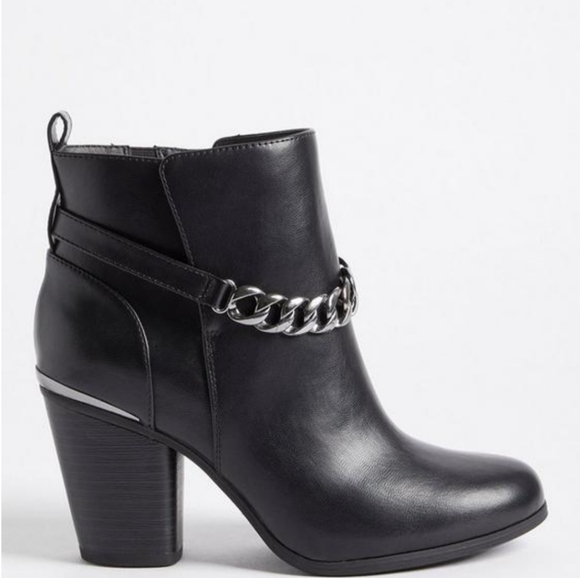 Torrid Chain Heel Bootie (WW) - Picture 3 of 12
